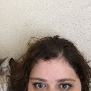 Meet your Posher, Savannah